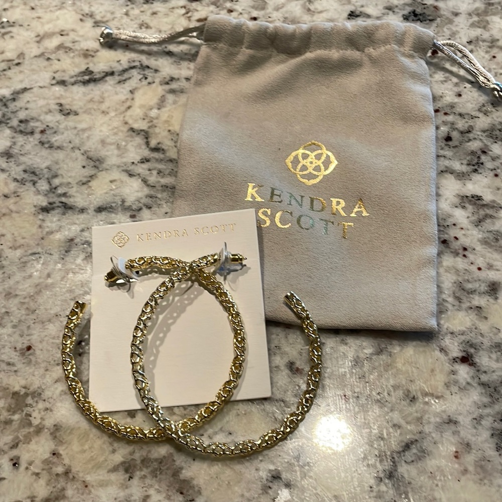 Kendra Scott earrings. New with tags. Maggie 2.5” gold hoops.